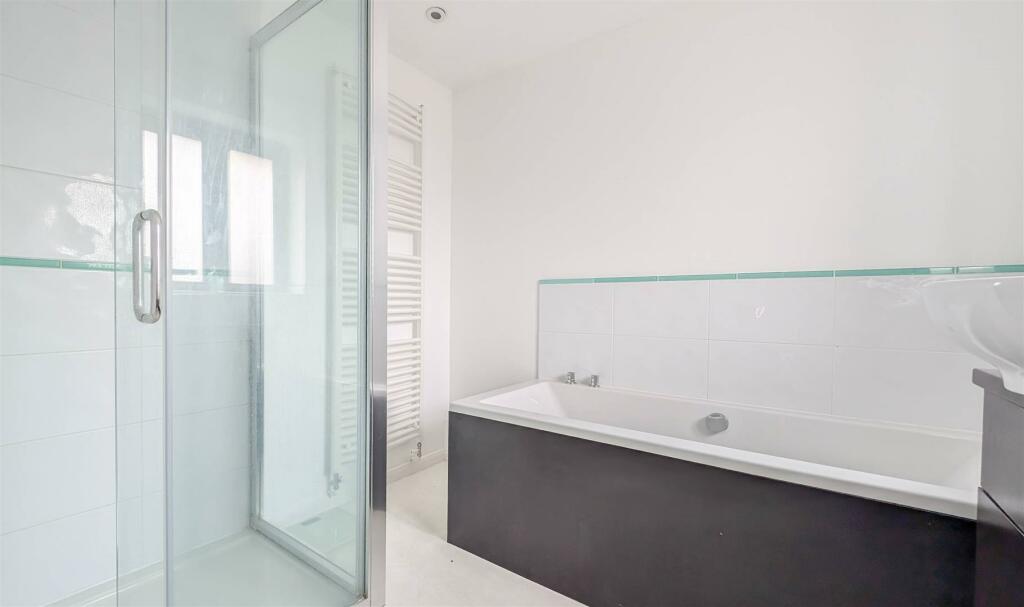 Ensuite-1.jpg