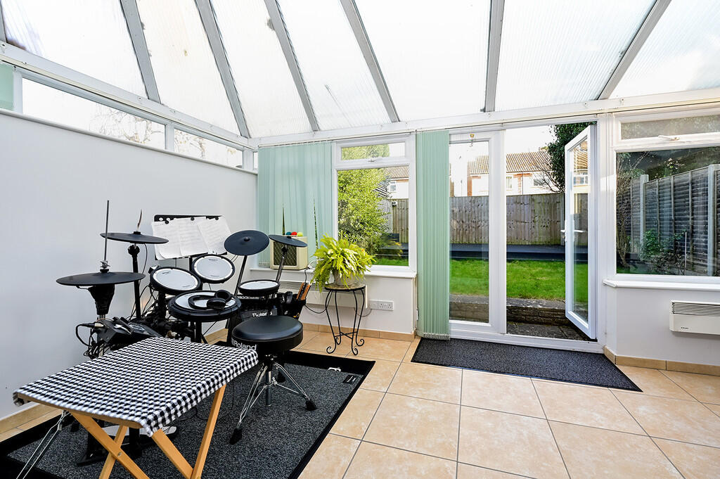 19 Foxley Close (...