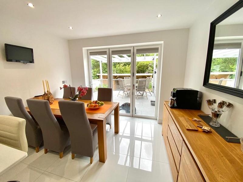 Open Plan Kitchen/ Dining Room
