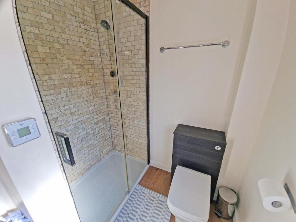 En Suite1a.jpg