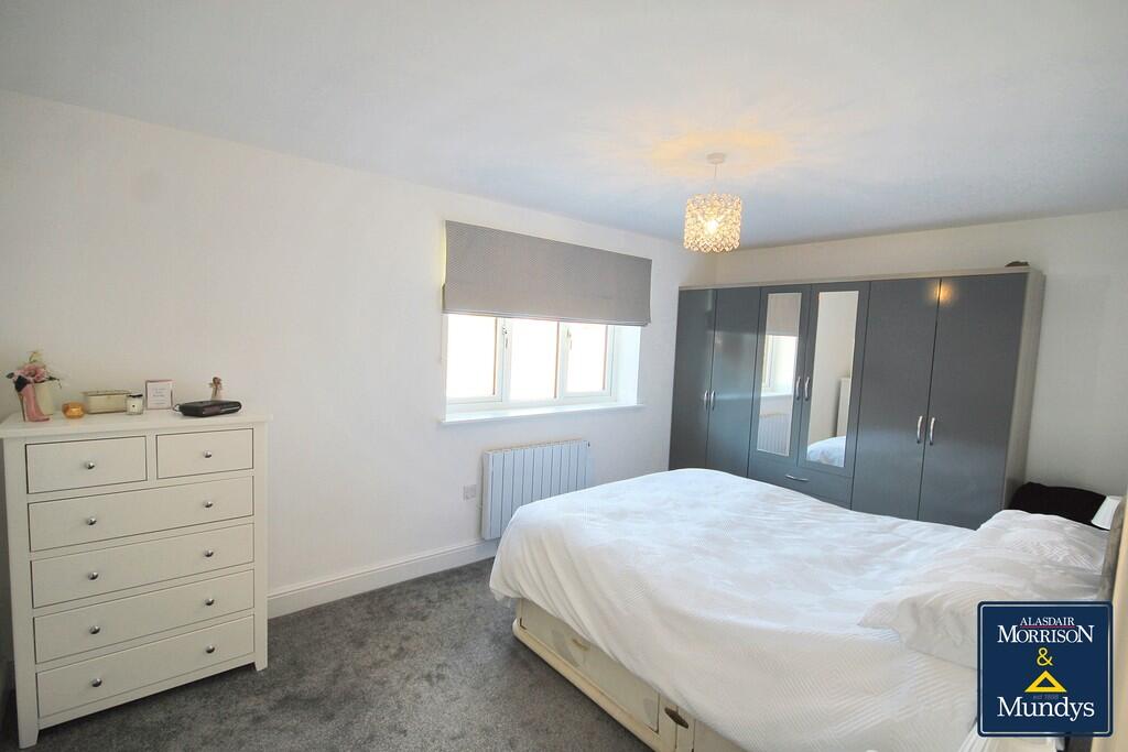 Bungalow Bedroom ...