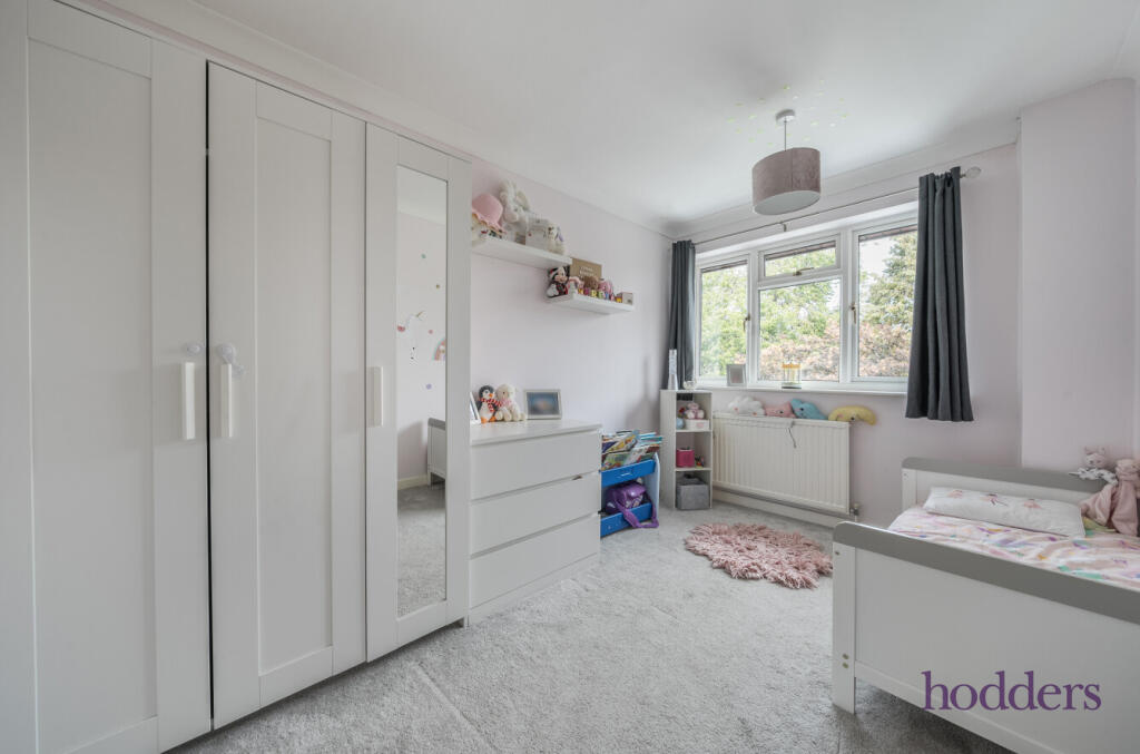 4fa80f49-80e3-425...