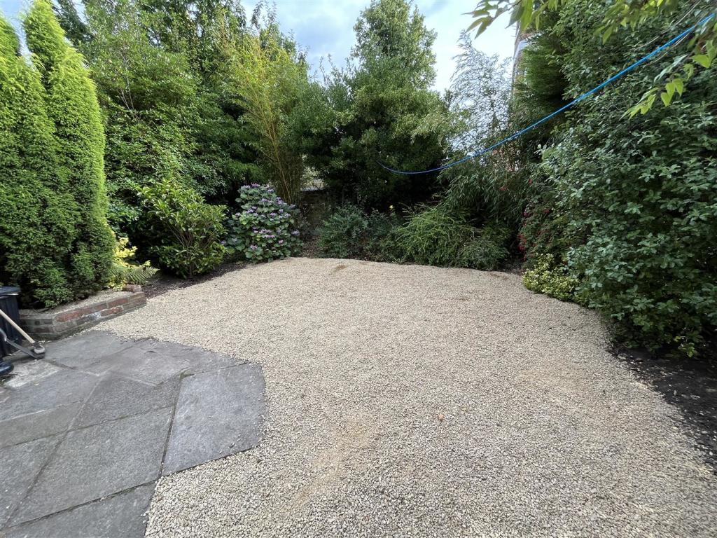 Gardends.jpg