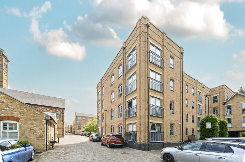 1296410-2-682c92d...