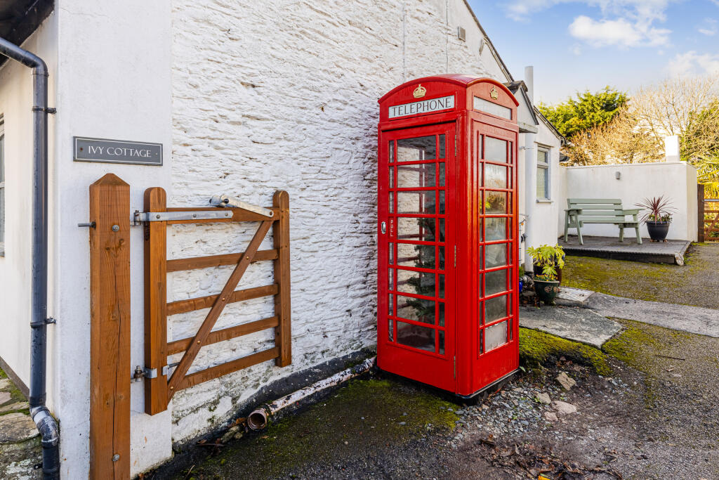 A01 - Ivy Cottage, Ringmore Kingsbridge - 251203