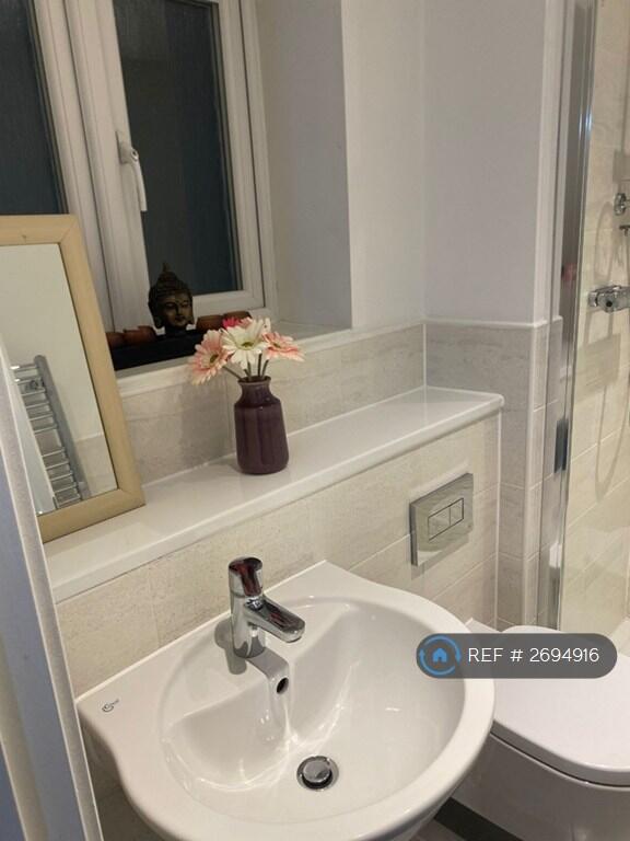 Ensuite Bathroom