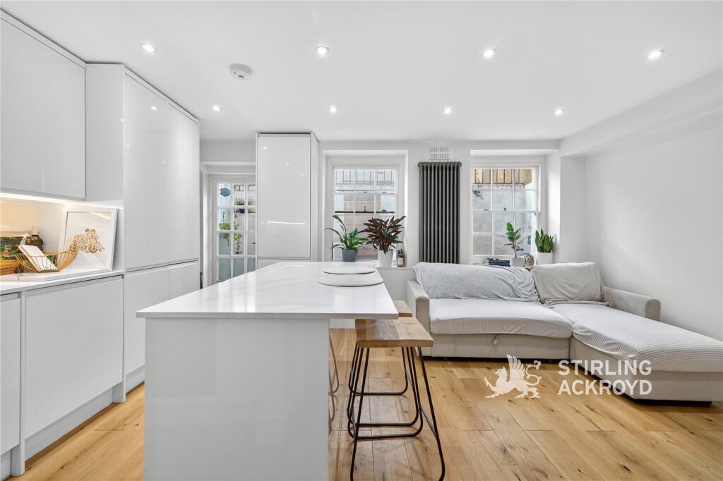 Kitchen/Reception