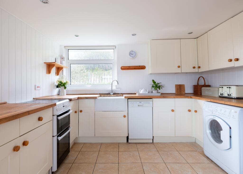 6810a06debd7d_Wentworth Close 2-19