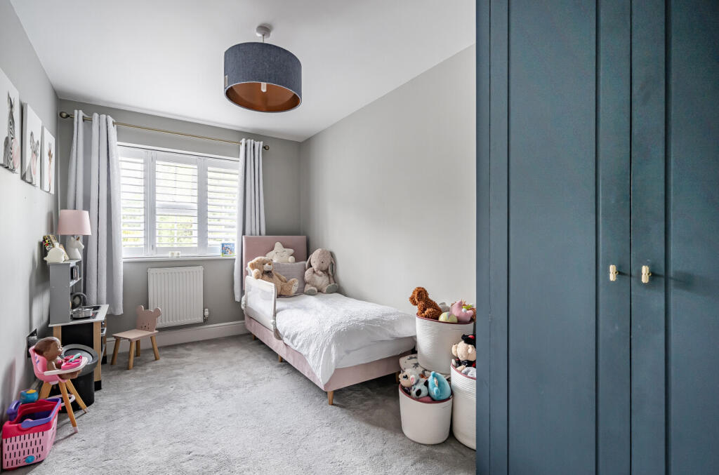 1315229-21-6883bc...