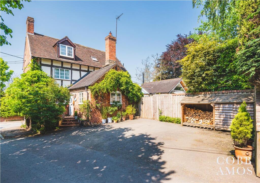 Brick Corner House 11.jpg