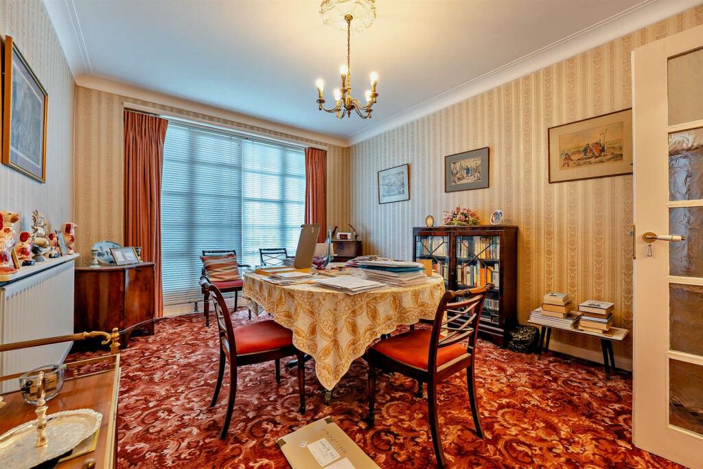 8626713-interior02-800.jpg