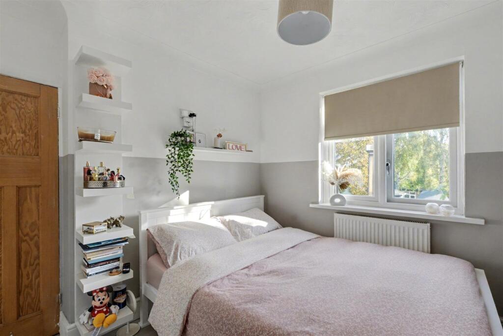 Bedroom 2_2.jpeg