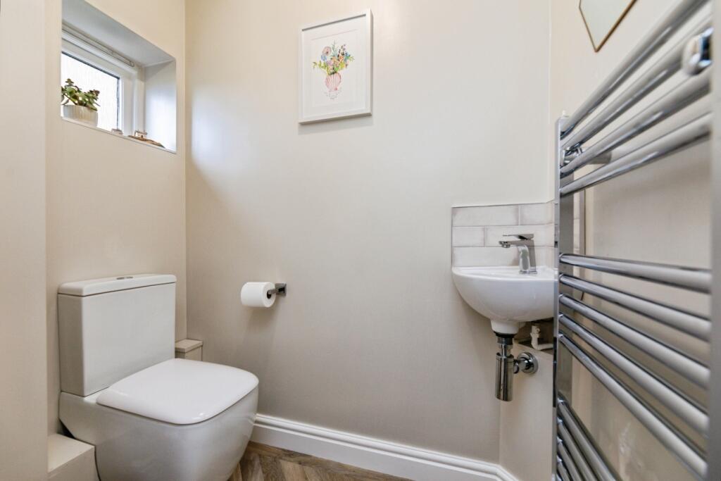pbox-bathroom-343657.jpg