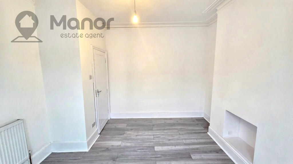 WhatsApp Image 2026-01-06 at 15.33.35 (2)