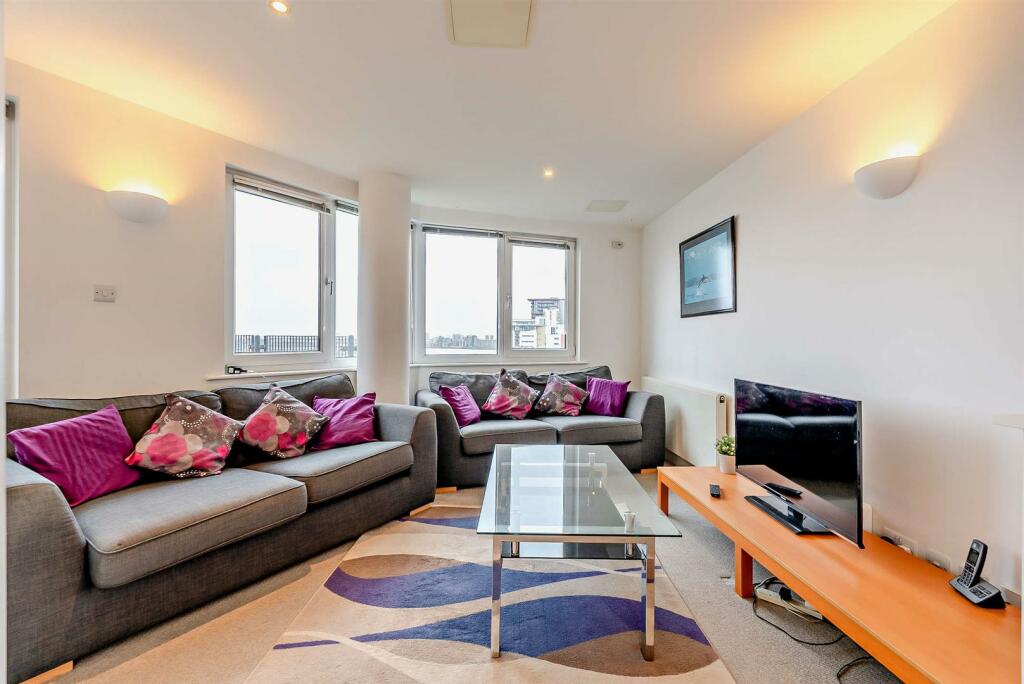 8583375-interior18-800.jpg