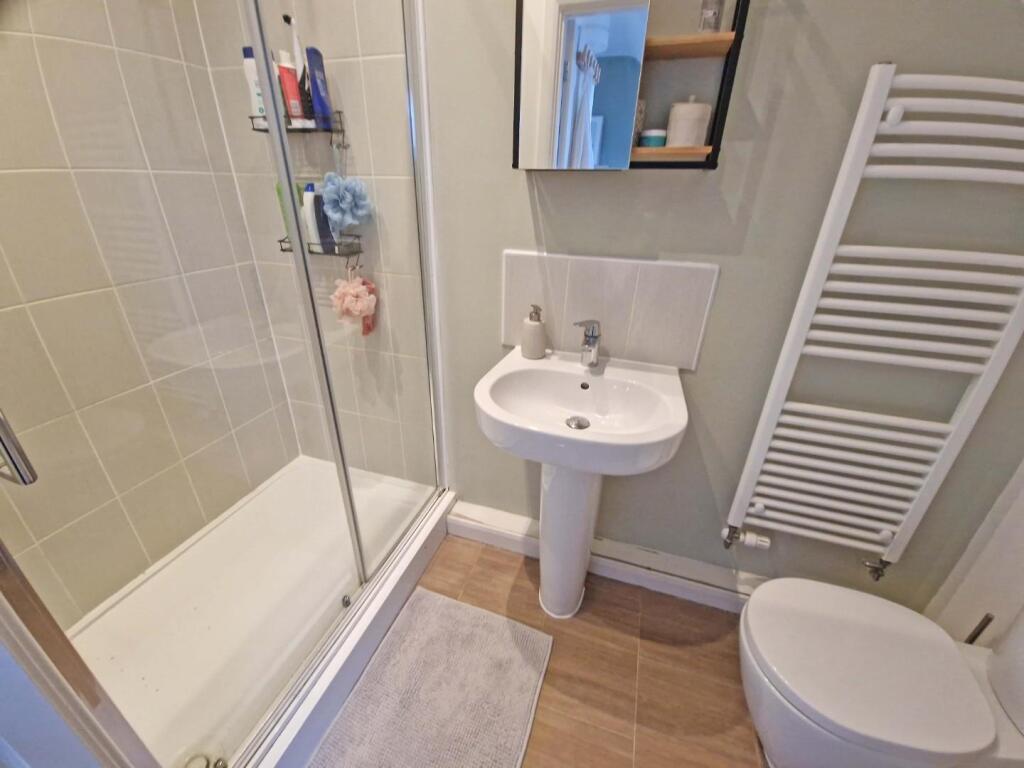 En Suite.jpg
