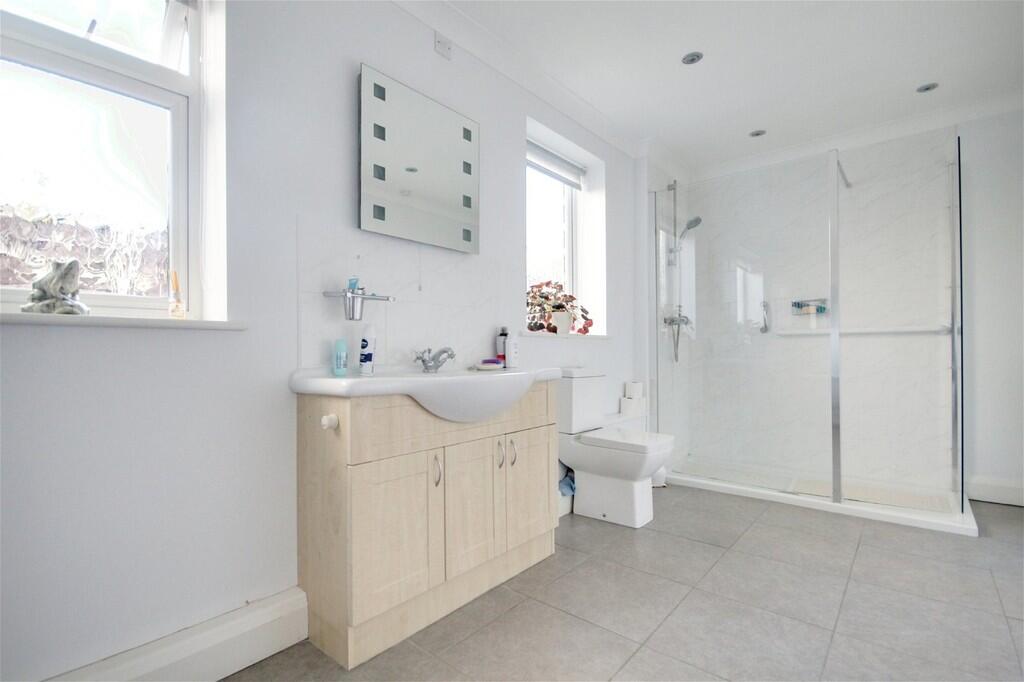 26a27a03-a247-44f...