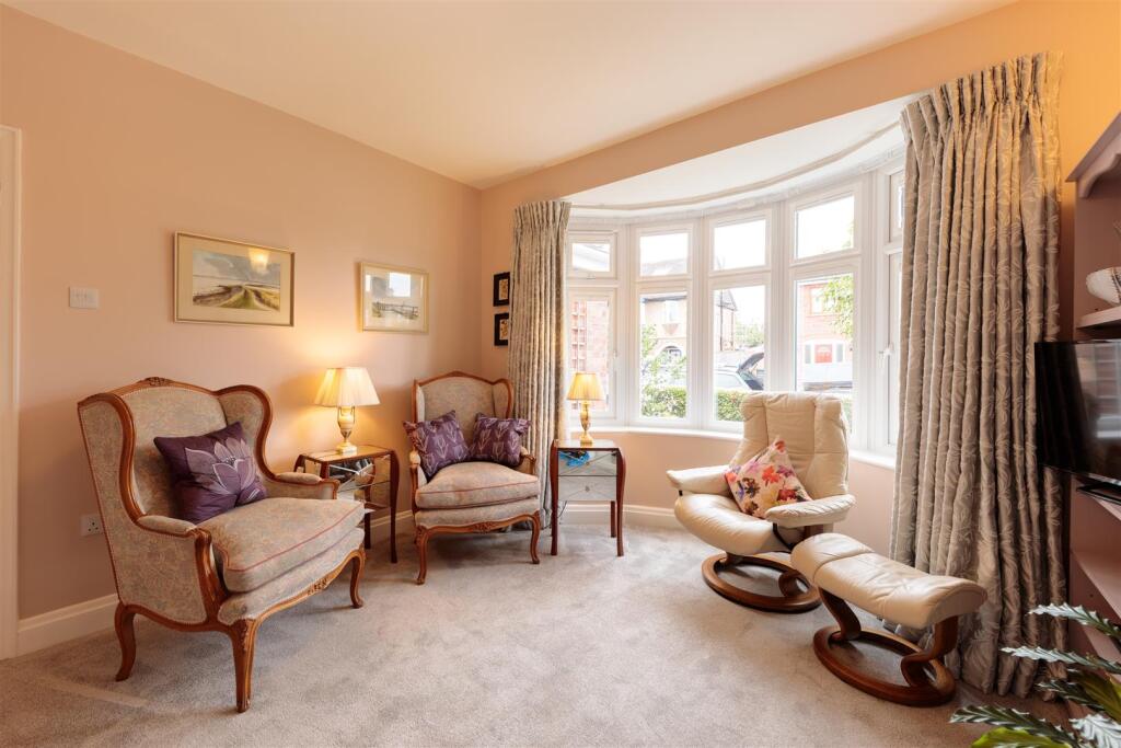 Living Room B.jpg