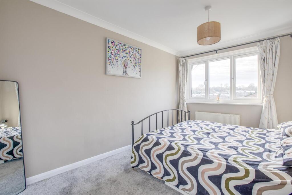 41 Columbine Road, HP15 6BS-2.jpg