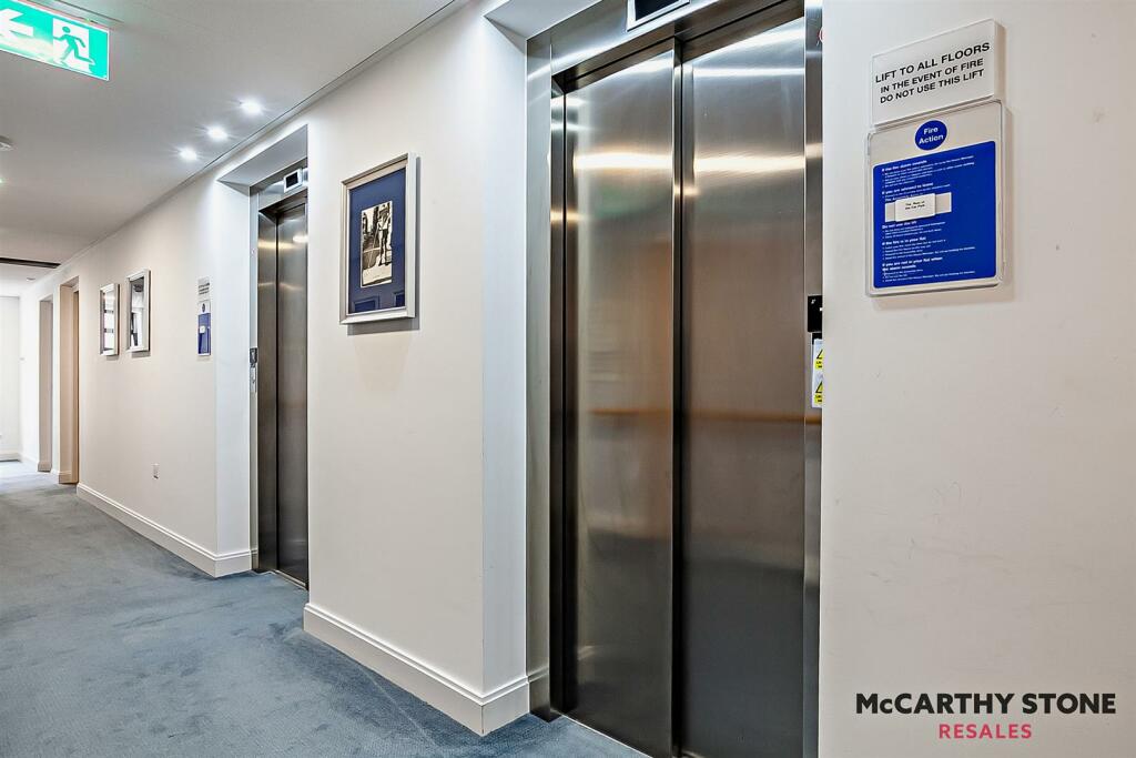 8594659-interior22-800.JPG
