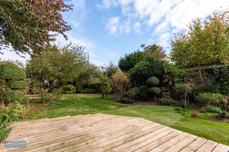 Garden/decking