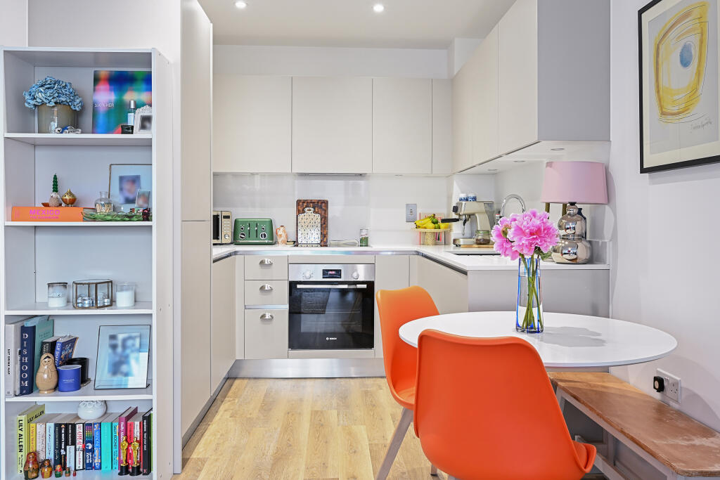 Kitchen | Dining