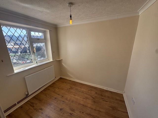 bedrom three.jpg