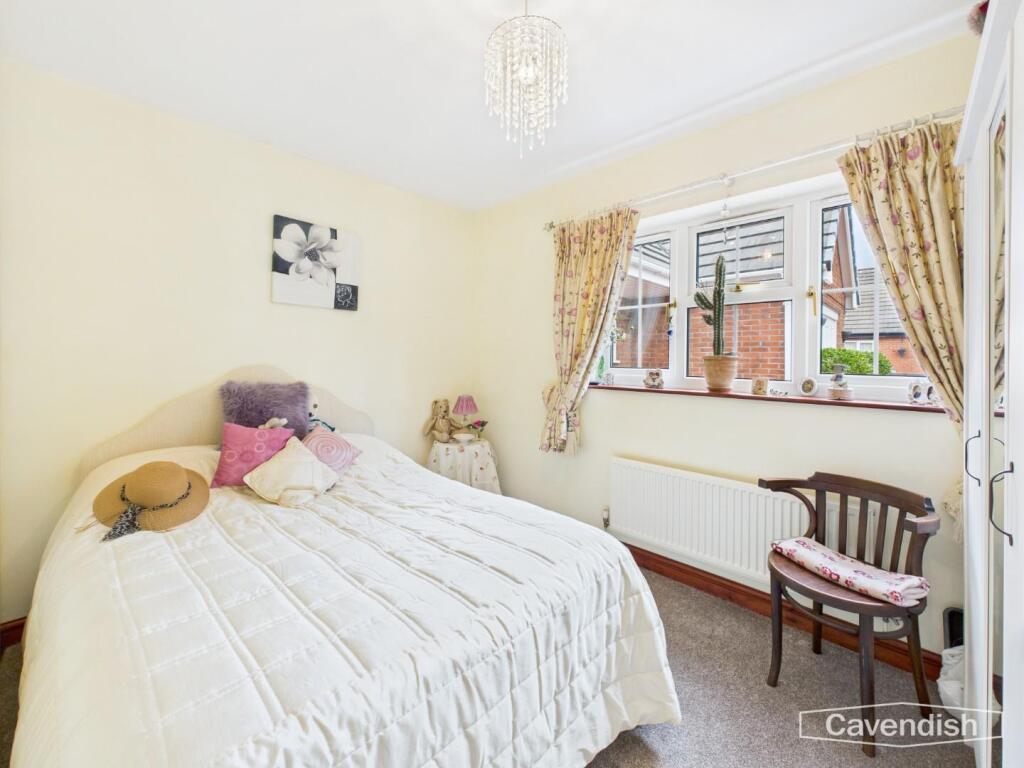 BEDROOM 4
