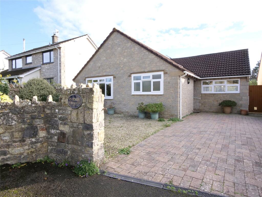 Detached Bungalow, Wookey, Wells