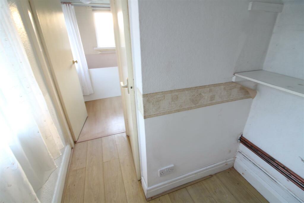 REAR HALLWAY