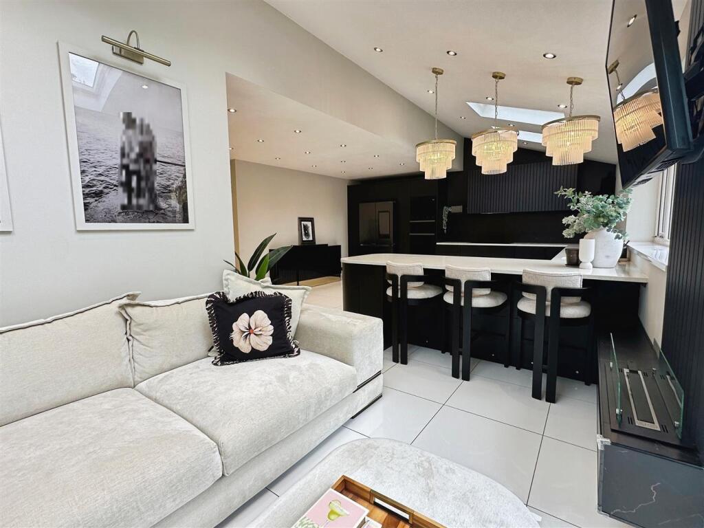 Living Kitchen