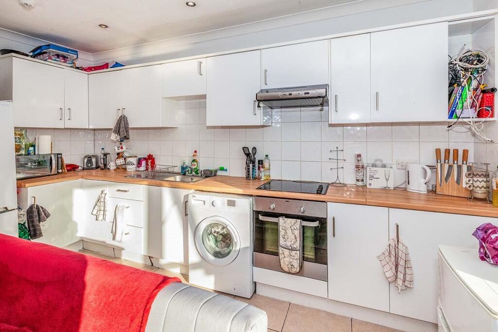 Picture No. 02