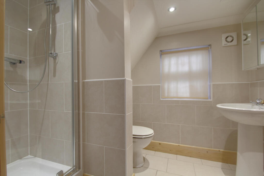 Shower/WC