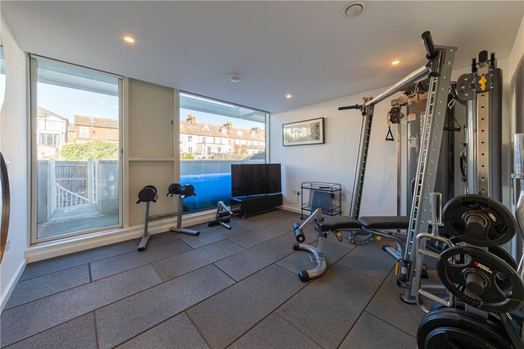 Family Room/Gym