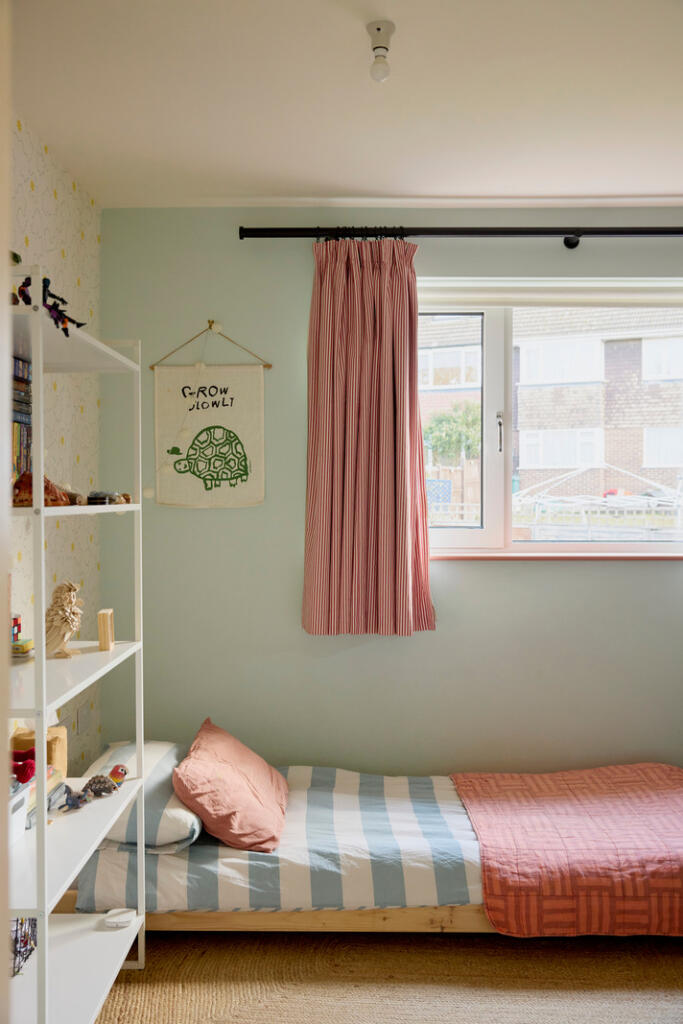 323874 - 25.12.15_TMH_SUTTON CRESCENT_65.JPG