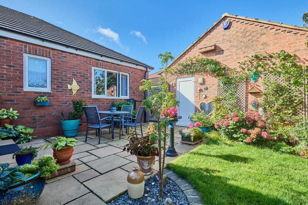 Edward Knight 202...