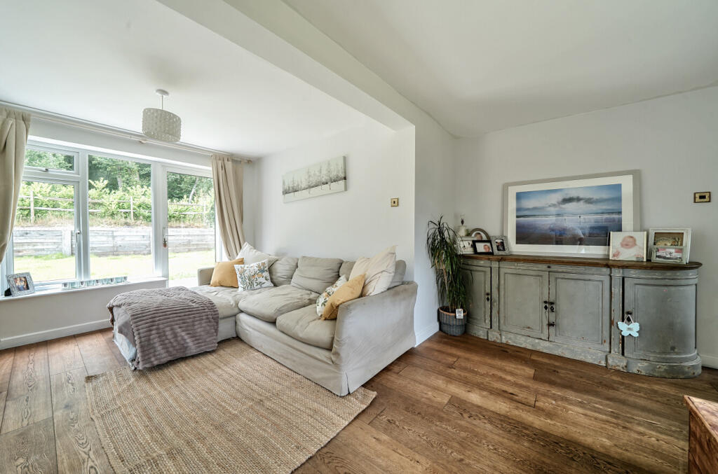 1296696-19-685a9b...