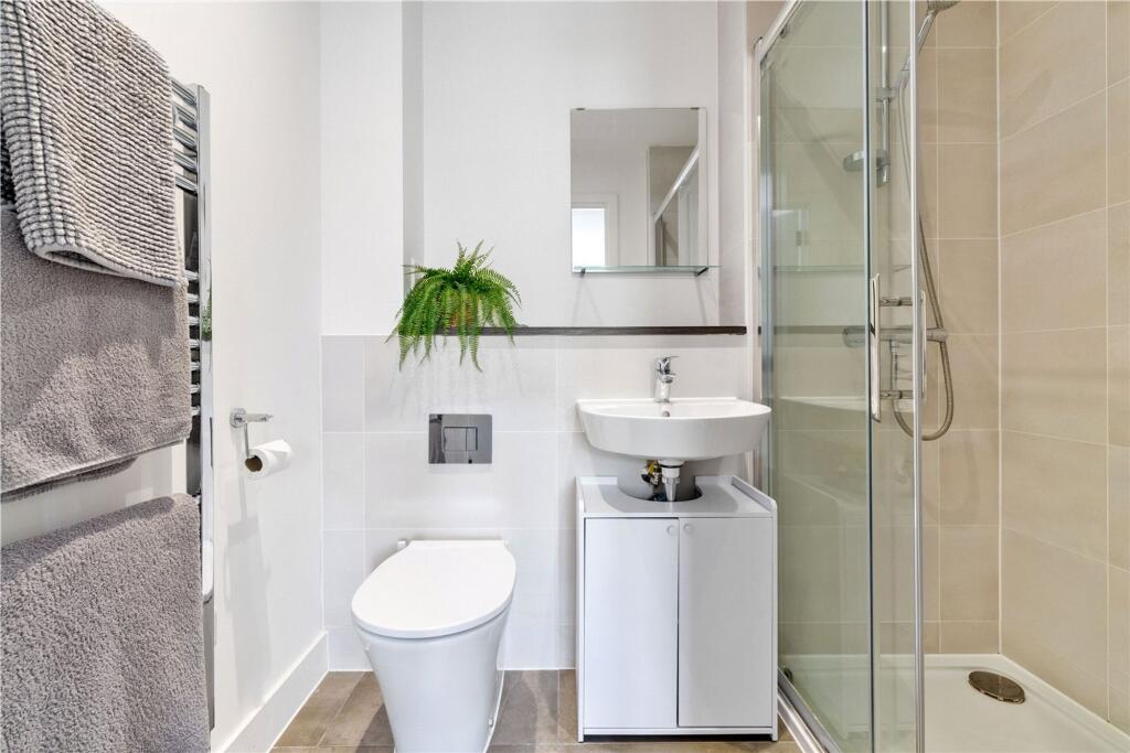 Ensuite