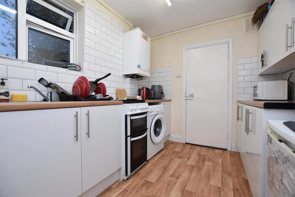 Hazel Grove, Wrexham