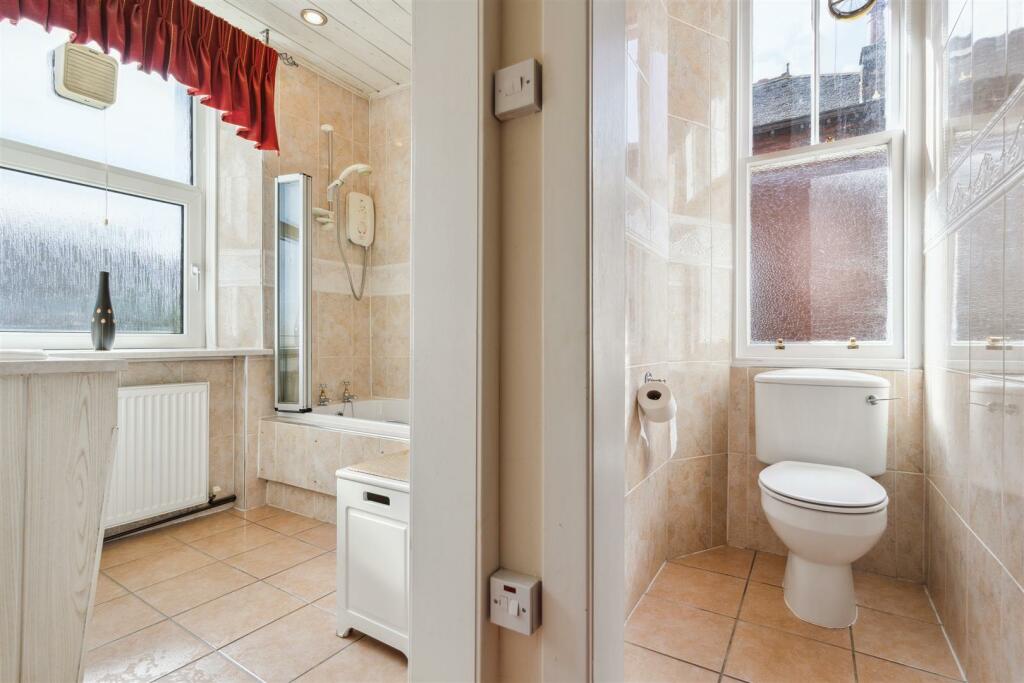 YATES HELLIER - 21 Larch Road (24 of 45).jpg