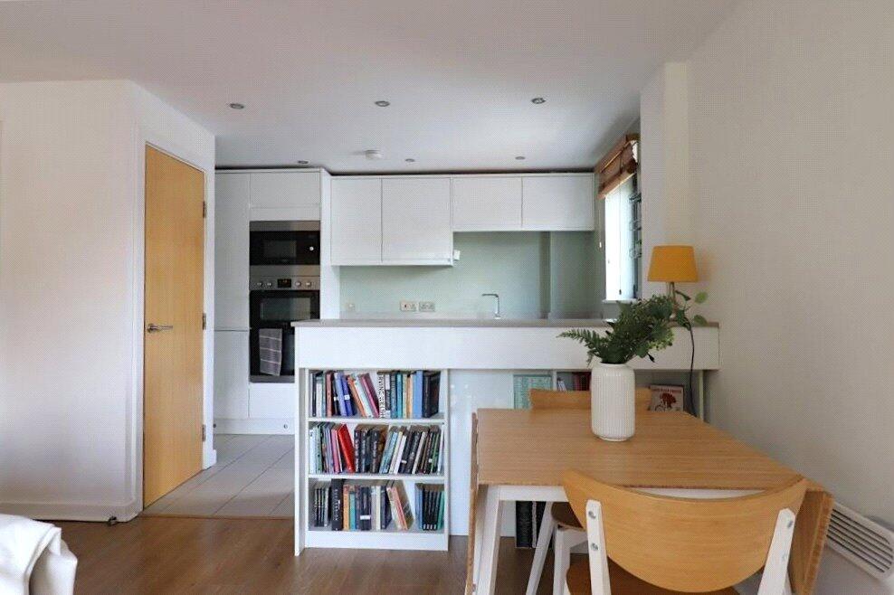 Livingroom/Kitchen