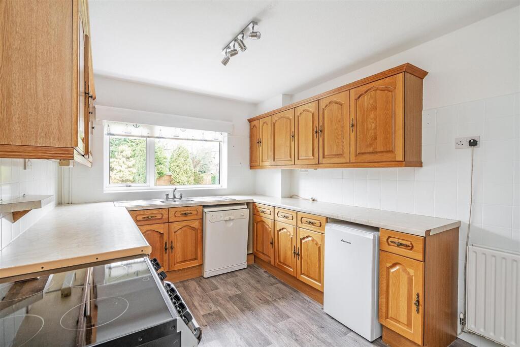 7 Dunsmore Grove-10_lo.jpg