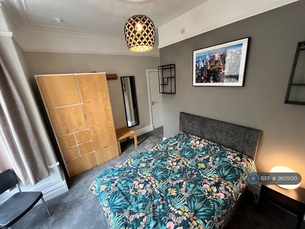 Bedroom 1 With Ensuite