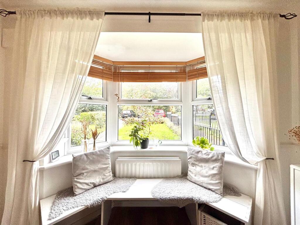 WhatsApp Image 2025-10-01 at 11.17.11_e52e3c1e.jpg