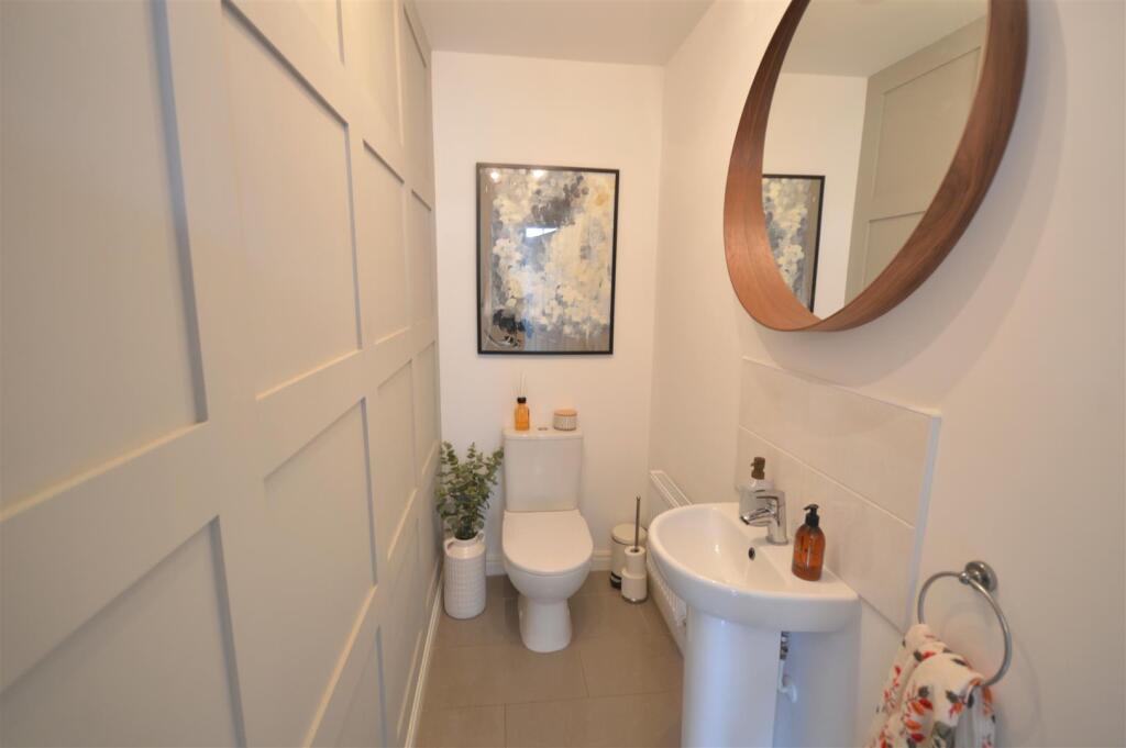 downstairs wc