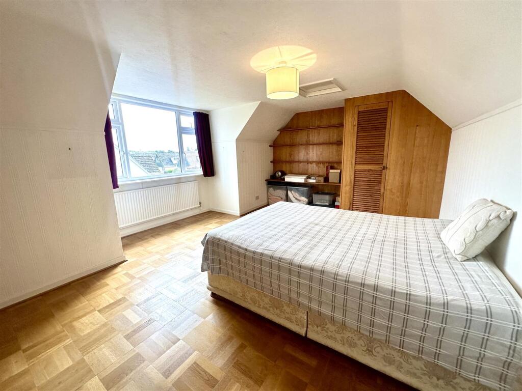 BEDROOM 3
