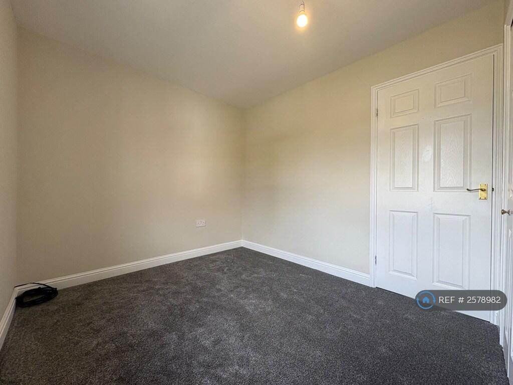 Second Double Bedroom 
