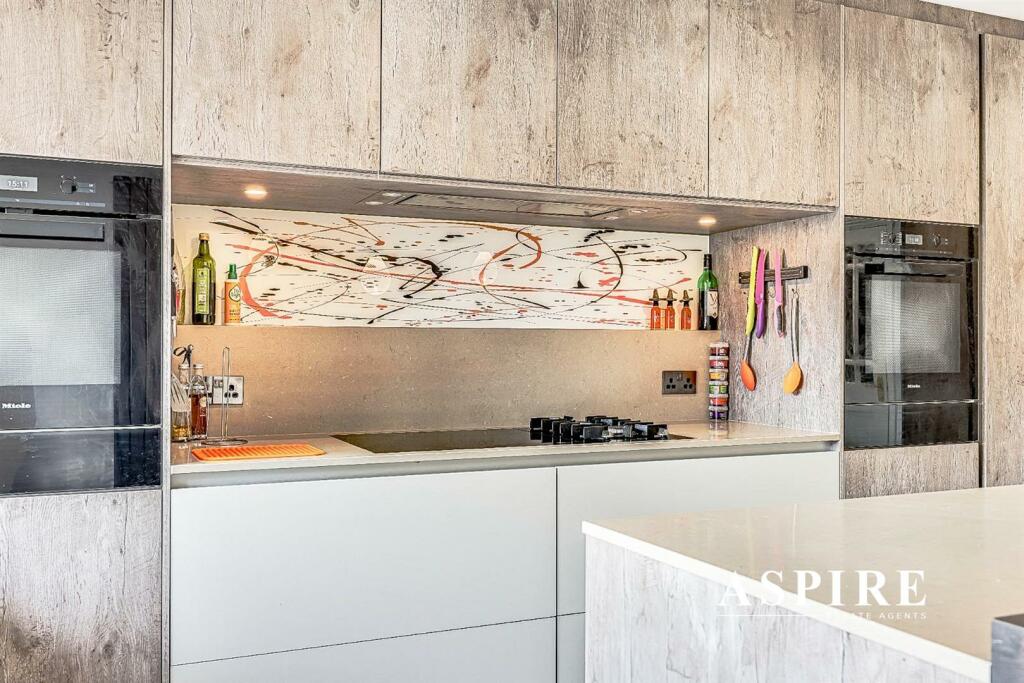 Aspire Estate Agents45.jpg