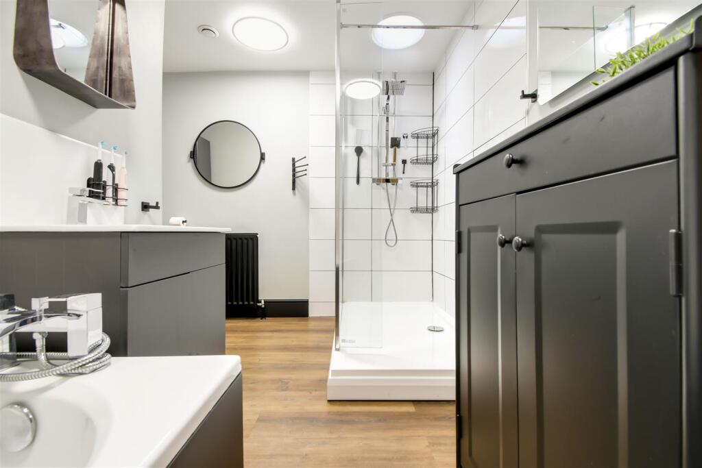 Family bathroom