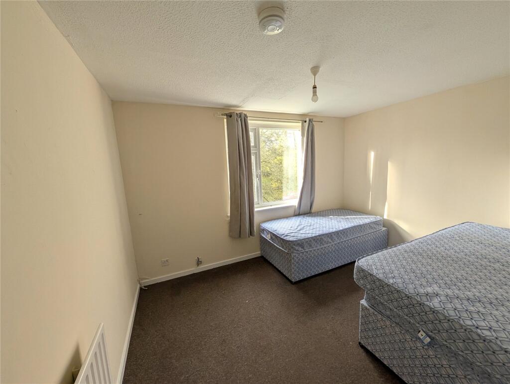 Picture No. 05
